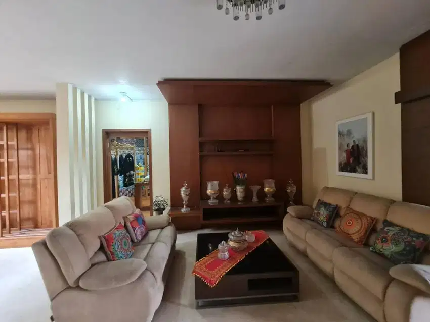 Komplek dadali dijual rumah Bagus 3 Lantai Siap Huni Kota Bandung