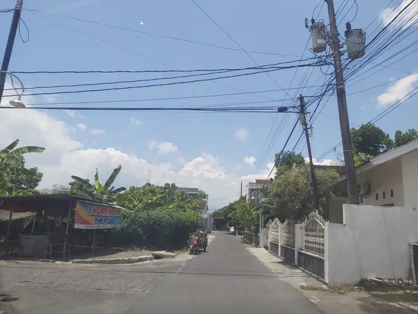 Tanah Termurah Timur Jalan Palagan Luas 191 m2 SHMP