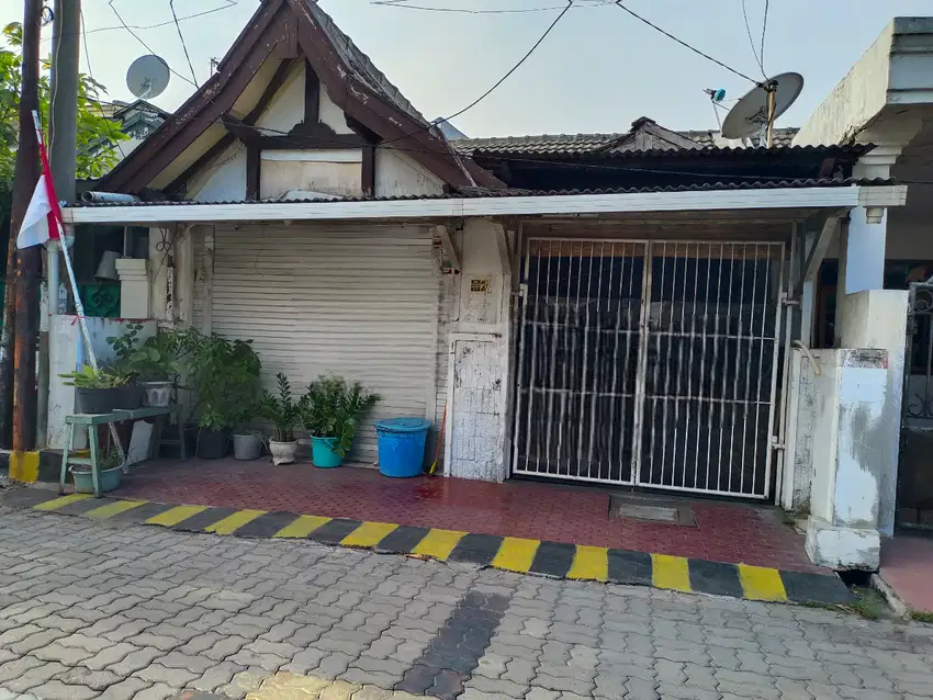 Rumah Wiguna Timur Gununganyar Surabaya Timur