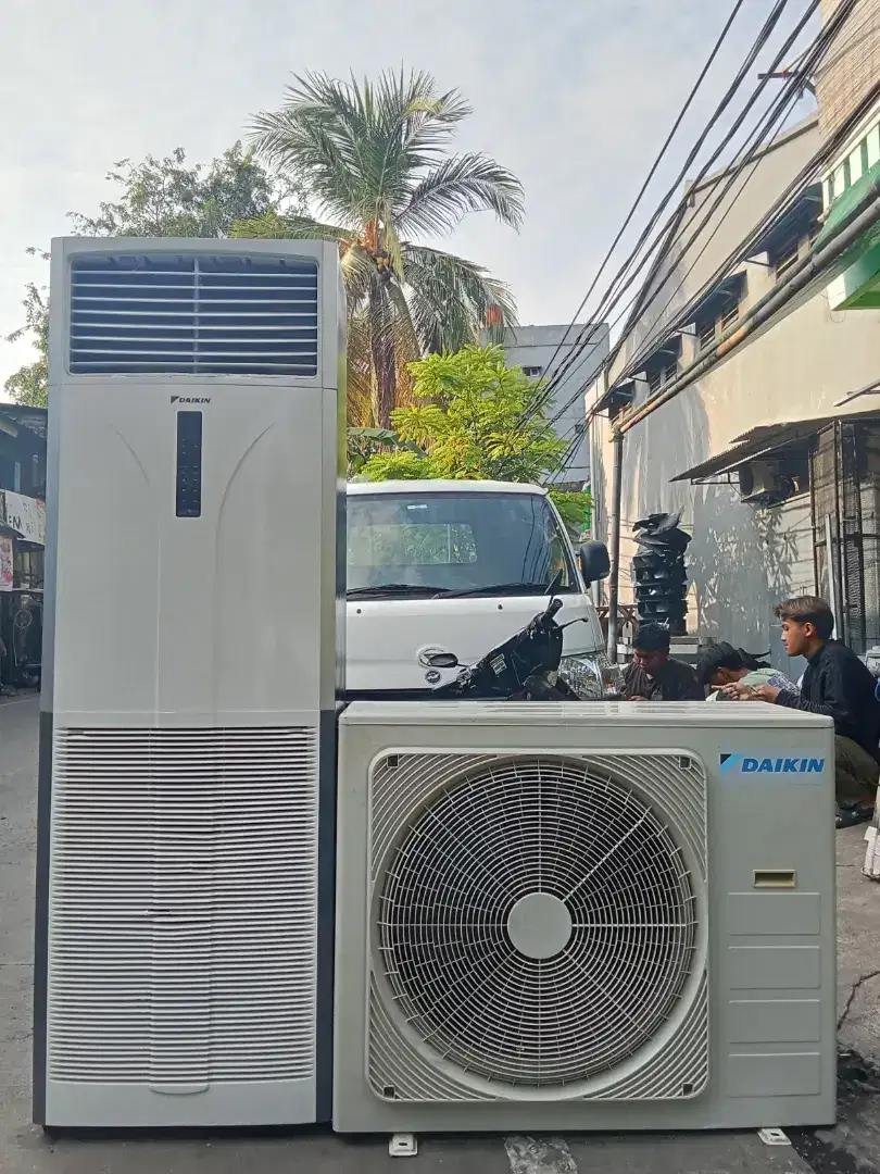 AC Standing Daikin Malaysia 5 PK R 410 second + pasang free ongkir
