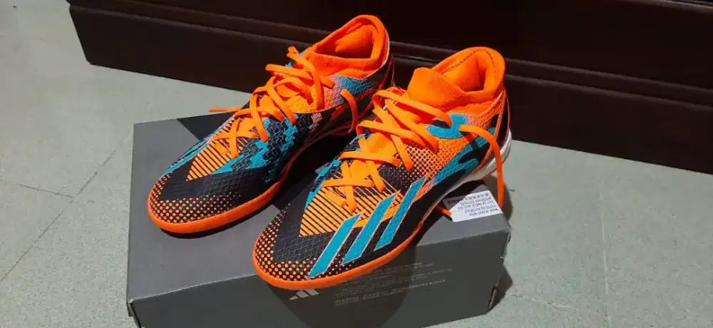 Sepatu futsal adidas speedportal messi3