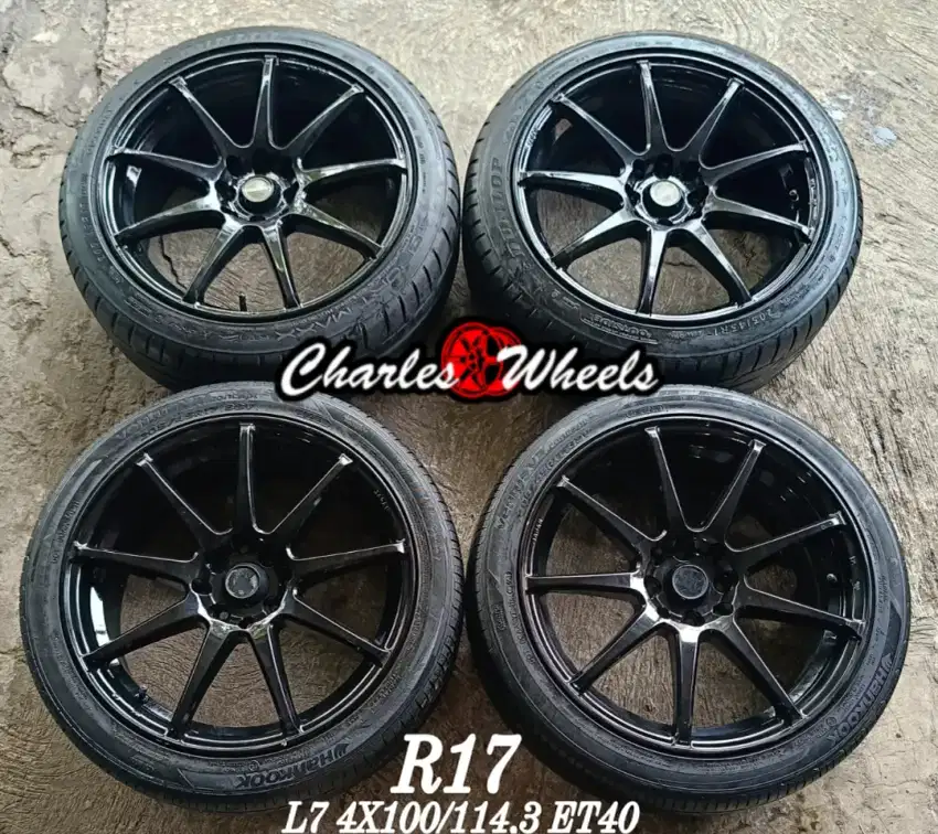 Velg + ban vossen r17 4x100 4x114,3 raize rocky jazz avanza dll