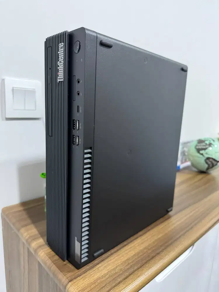 ThinkCentre M90s (Proc i5-10500 | Ram 16GB | HDD 500GB )- Ex Demo Unit