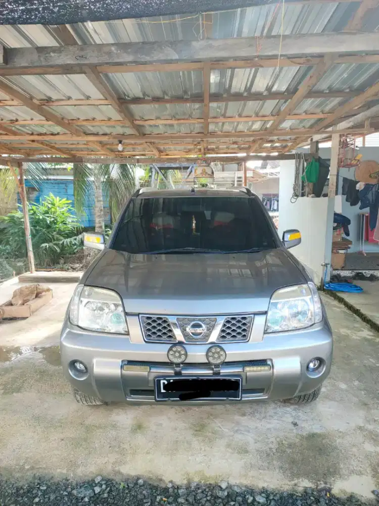 NISSAN X-TRAIL 2.0 MT