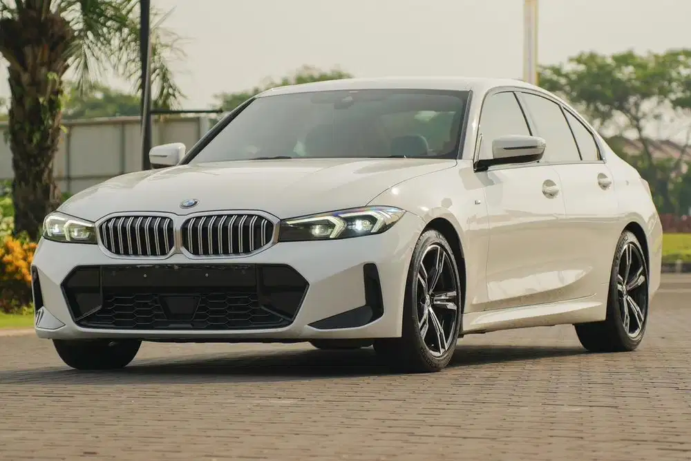 Rasa Baru! BMW 320i M-Sport LCI Facelift 2023 c200 x1 e300 a200