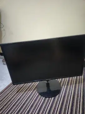 Monitor Samsung S24