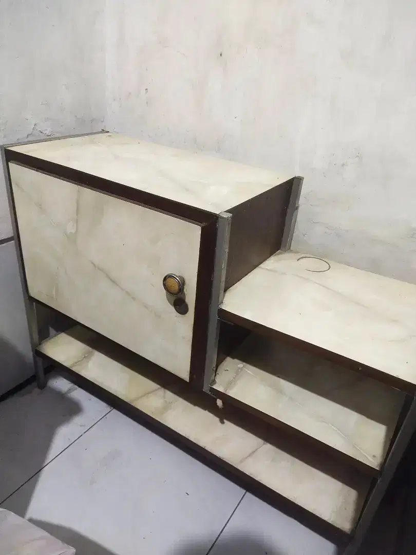 Meja Nakas Jadul kayu solid