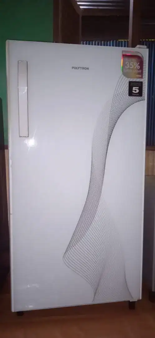Jual kulkas Polytron 1p siap.pakai msh mulus hrga nego msh ori