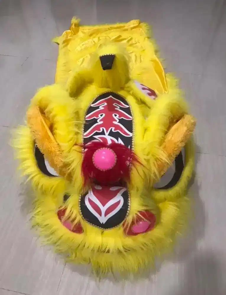 Boneka barongsai anak”
