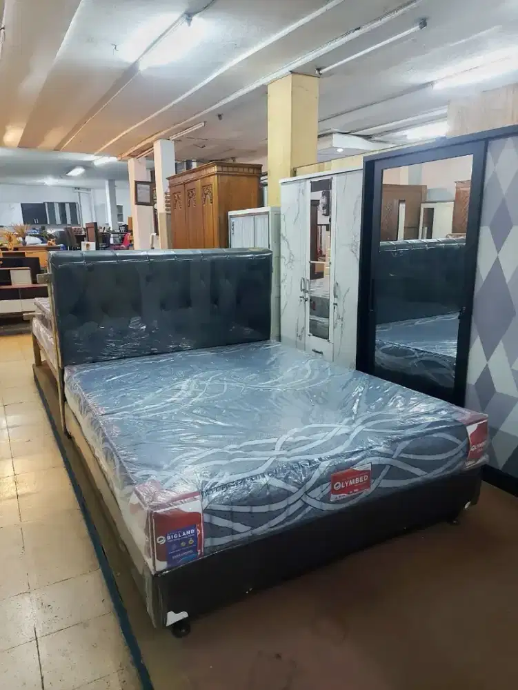 SET Tempat Tidur - Divan + Springbed 160 - Kasur - Bantal Guling