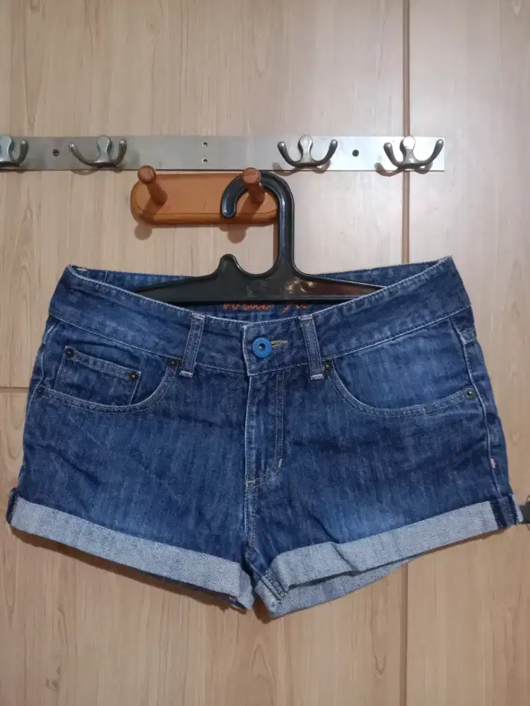 Jeans Celana Pendek Navy