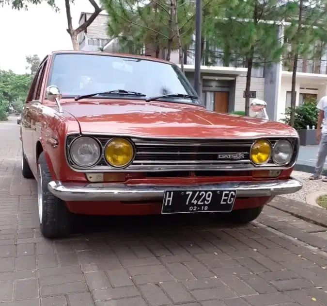 Datsun Lain-lain 2000 Bensin