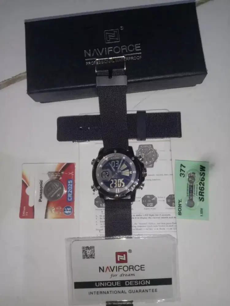 Jam Tangan Navi Force