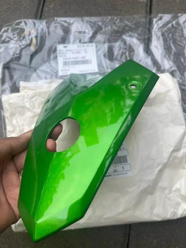 Upper Headlight Z1000 Original Kawasaki