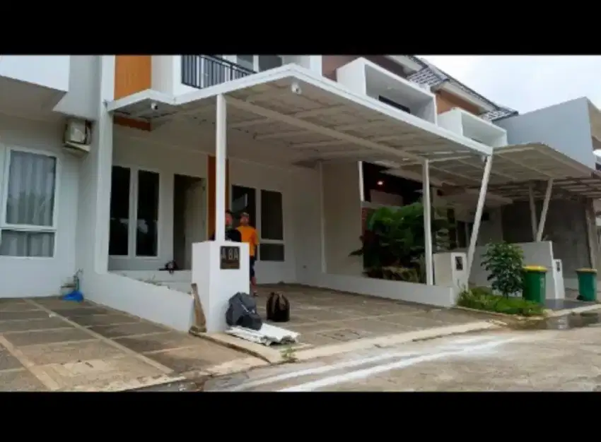 Kanopi baja ringan