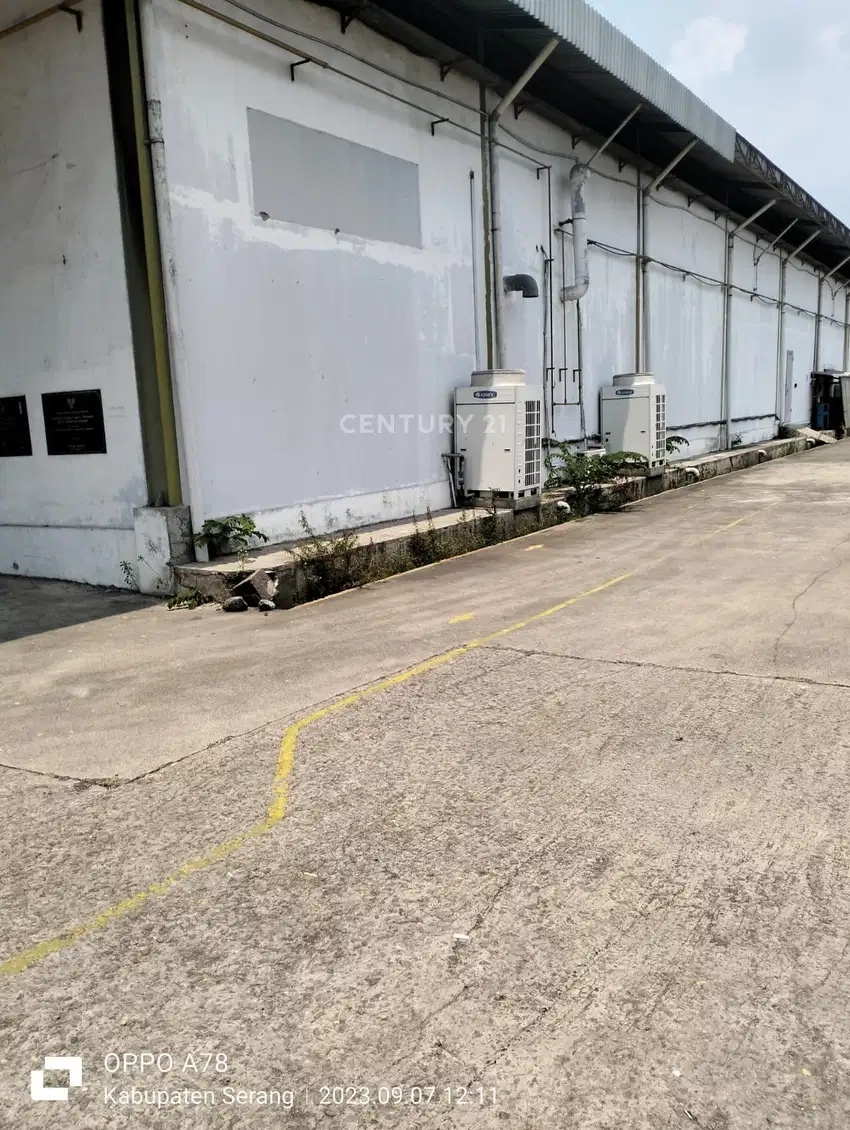 Tanah Berikut Gudang Jalan Raya Serang Jakarta