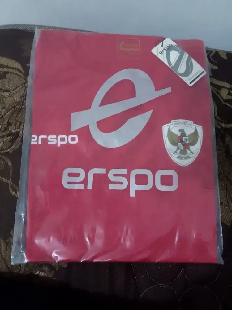 Jersey Timnas supporter version 2024