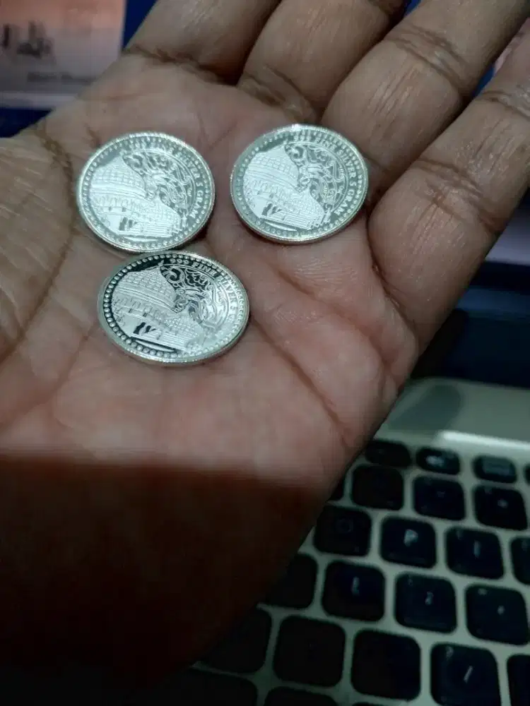 Ready Koin Perak IMN 999 fine silver berat @5 gram.