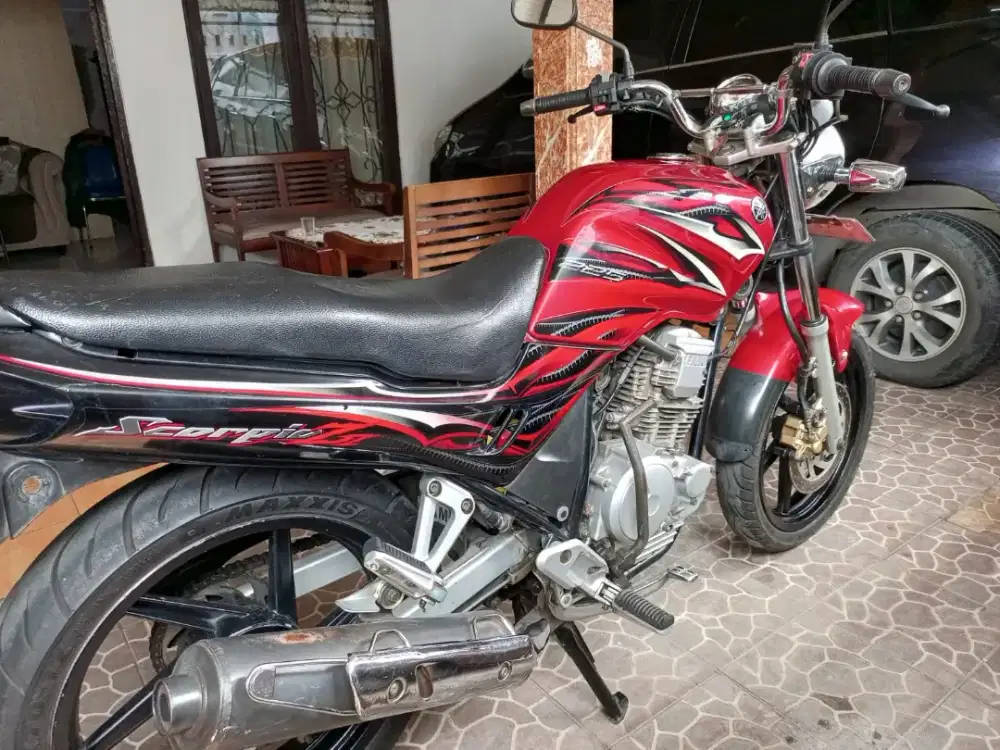 Yamaha Scorpio z 2009 akhir merah marun kondisi bagus