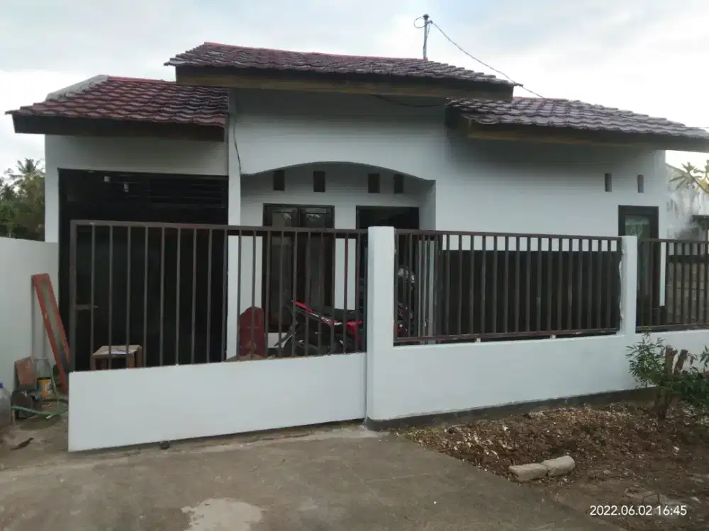 Dijual rumah tinggal turun harga