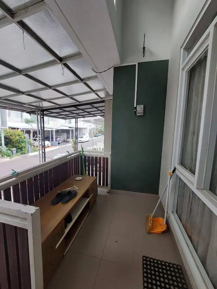 DI JUAL RUMAH DALAM KOMPLEK  AWANI RESIDENCE CIMAREME HARGA 999 JT NEG