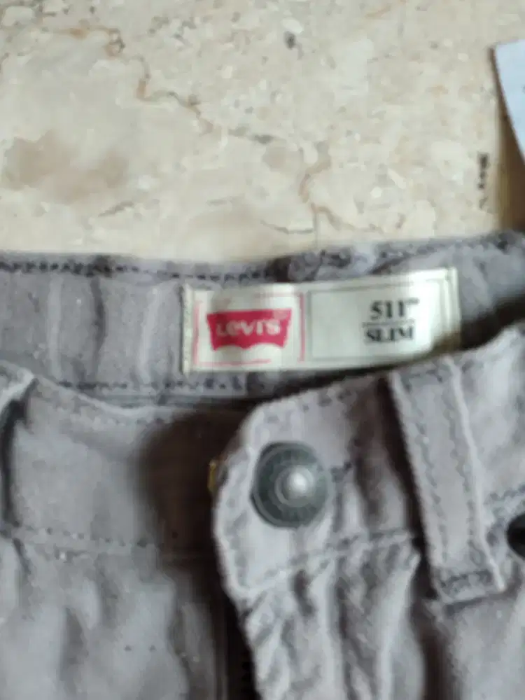 Celana jeans levis asli  anak laki laki warna abu