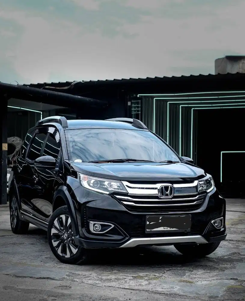 Honda BRV- E istimewa