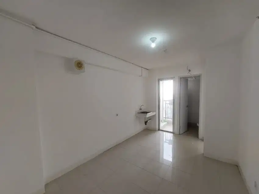Disewakan 2BR un furnished Tower D lt. 15
