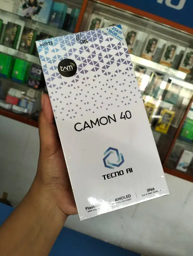 TECNO CAMON 40 8/128gb