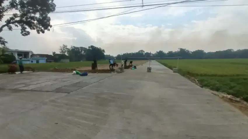 Tanah popongan karanganyar