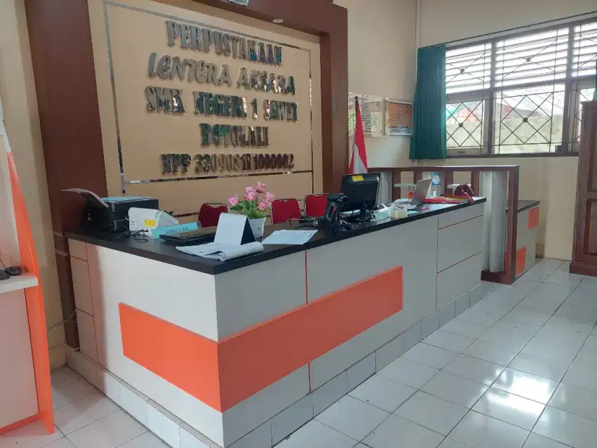 Interior kantor minimalis