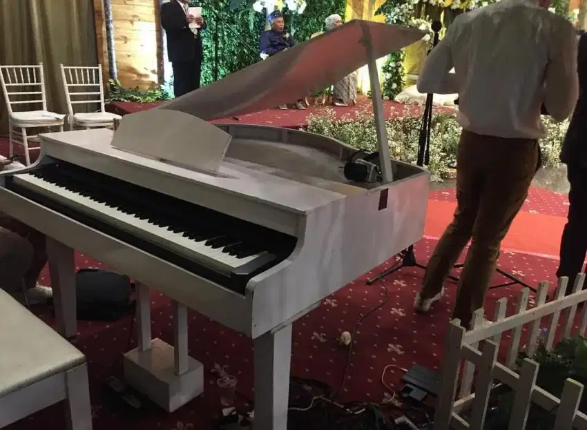 Baby grand piano body casing piano digital yamaha P35