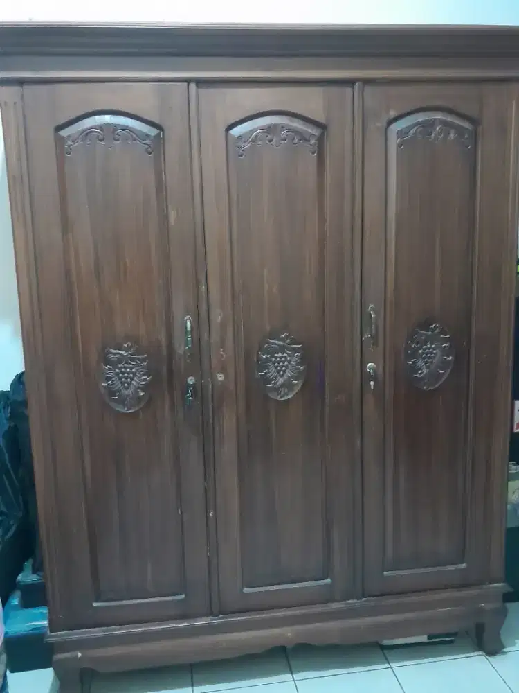Lemari Jati Asli 3 Pintu