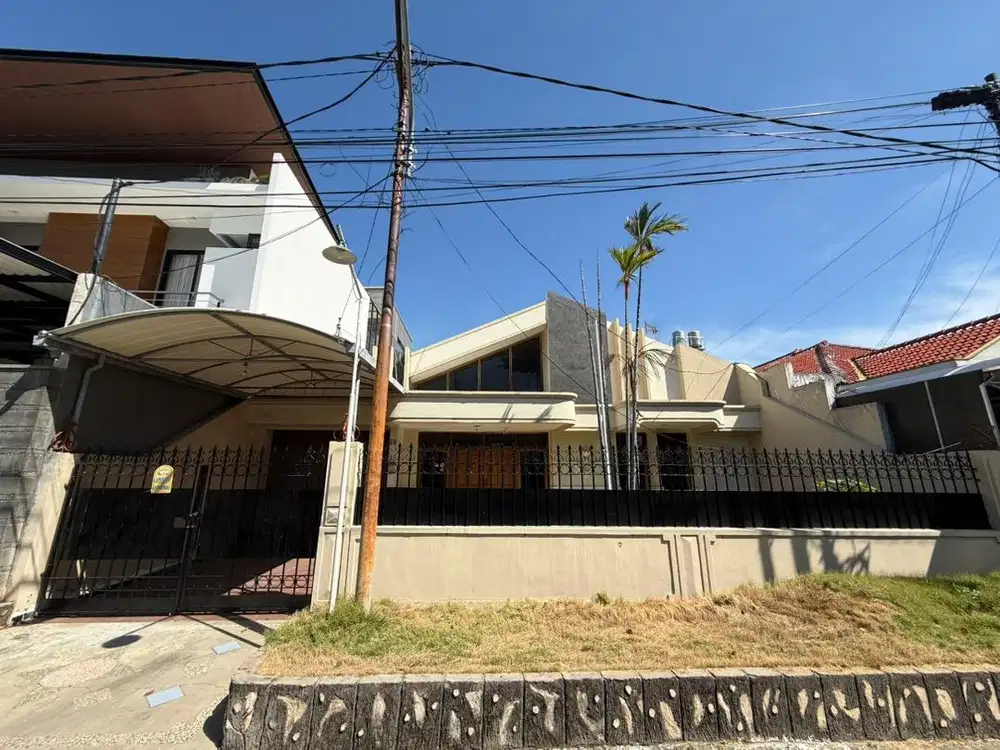 Rumah di Villa Kalijudan Indah 300 m2