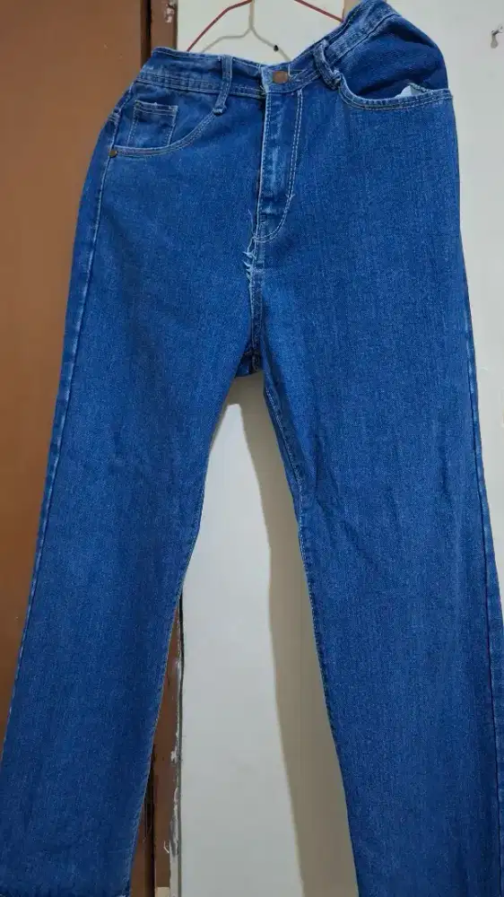 Highwaits Jeans Kulot Wanita Celana Jeans (PRELOVED)