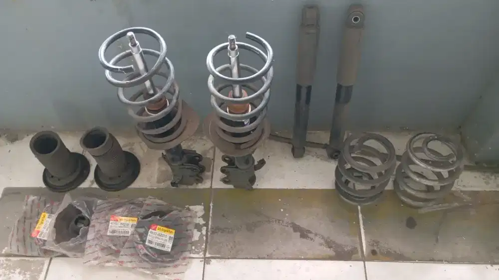 Per & Shockbreaker ceper Avanza