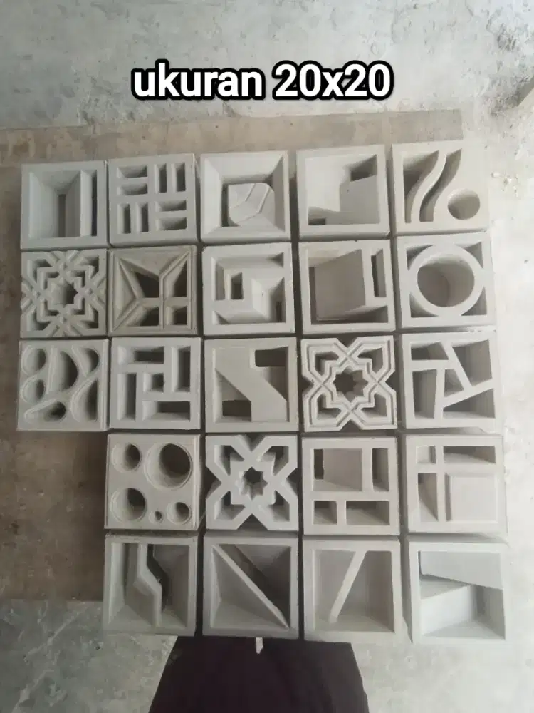 Roster cor putih 20x20 / 15x30 /15x25