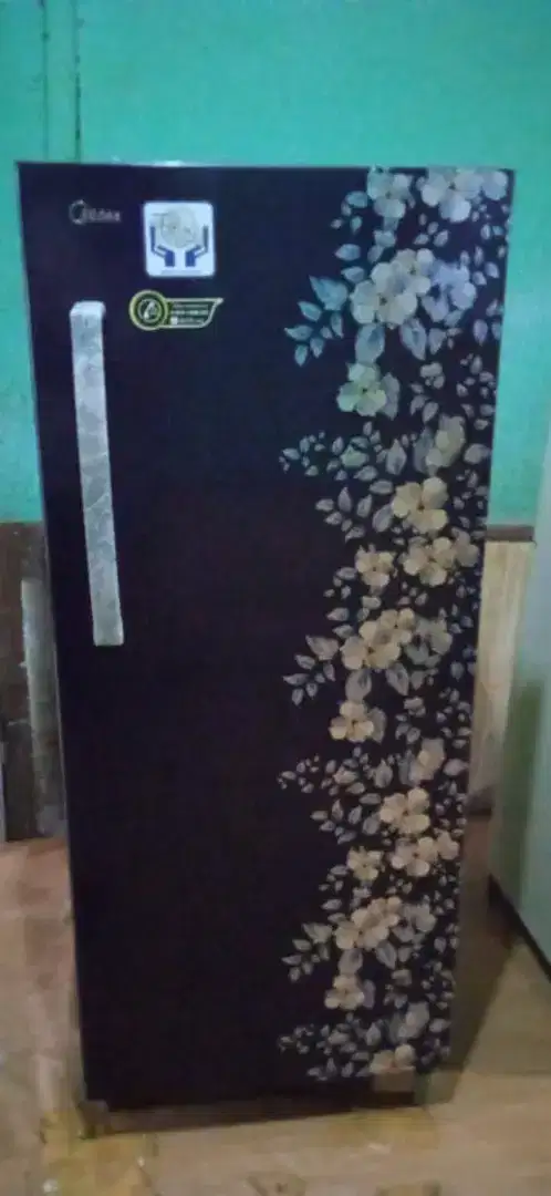 Jual kulkas 1p merk Midea kembang ORI mulus tinggi bukan servsan