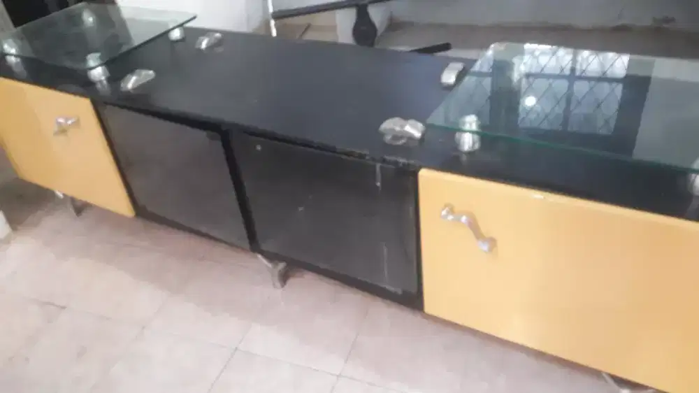 Buffet Lemari TV Cellini