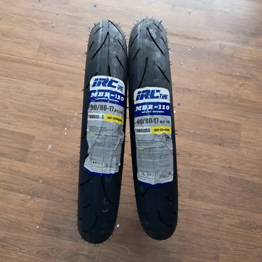 BAN MOTOR MERK IRC MBR110 TL 90/80 -17 M/C 46S (MJB04)