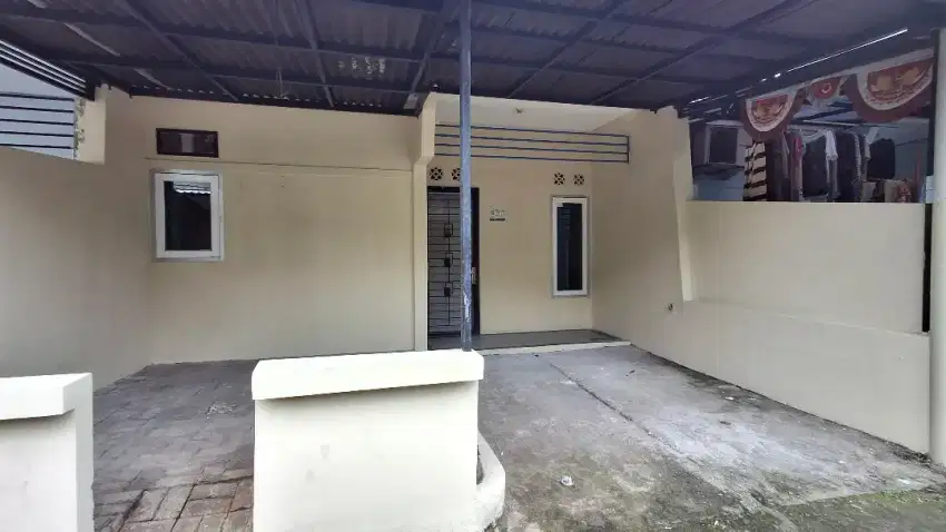 Di Sewakan/dikontrakkan  Rumah lokasi Strategis