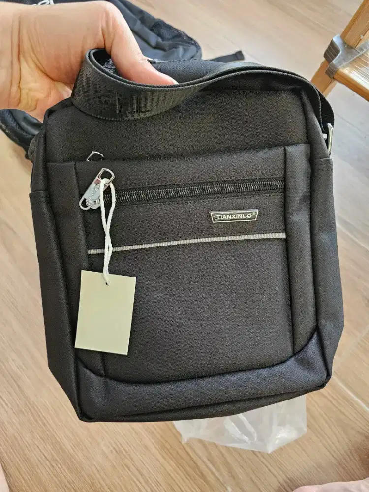 [Baru] Tas Selempang Pria