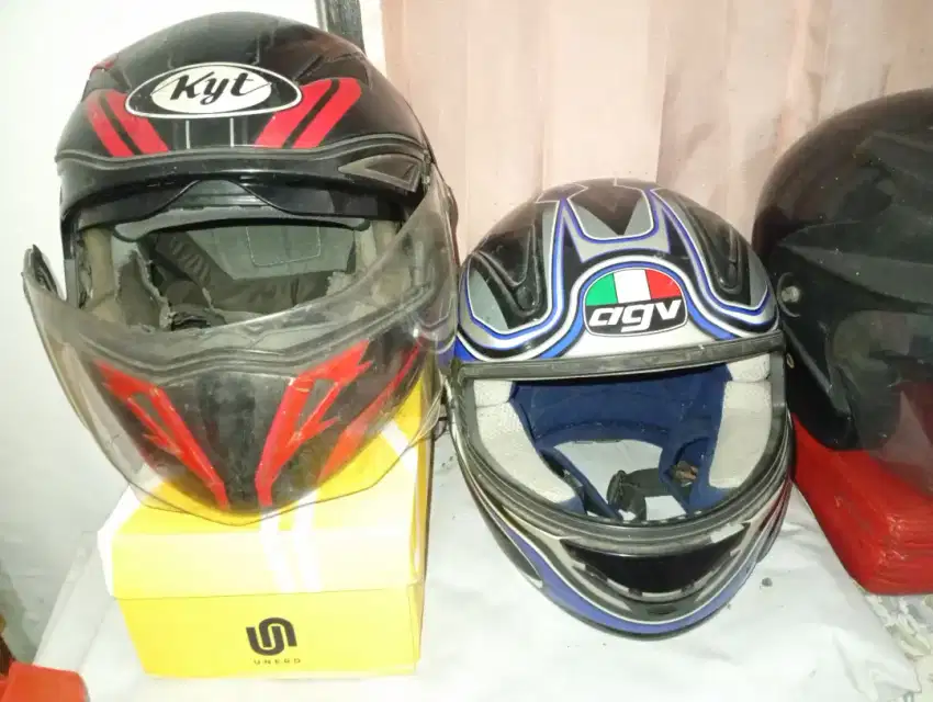 Dijual helm ori kyt dan agv