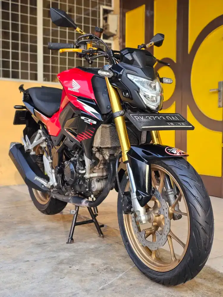 Honda CB150R / CB 150R V4 2021, Red Premium Metalic.