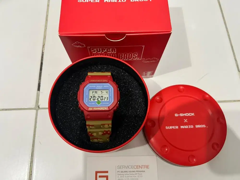G-Shock x Super Mario Bros