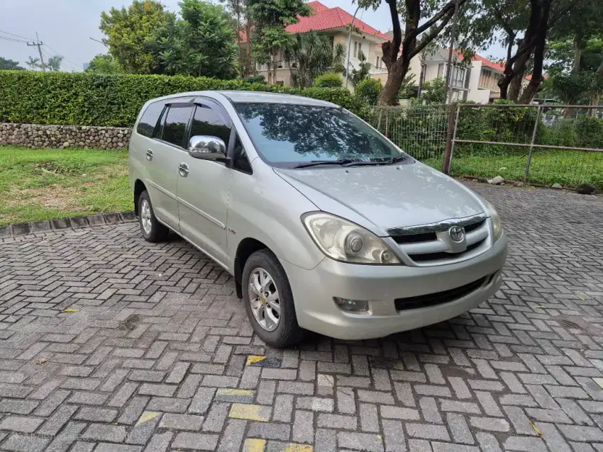 Kijang Innova V diesel matic