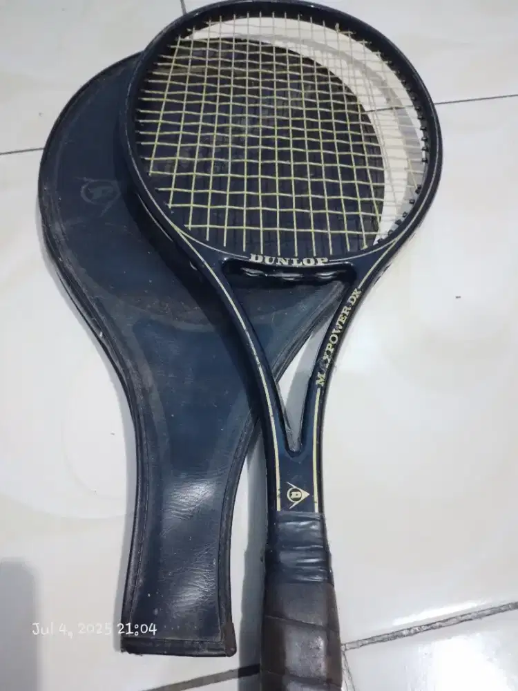 Rakket tenis merk danlop