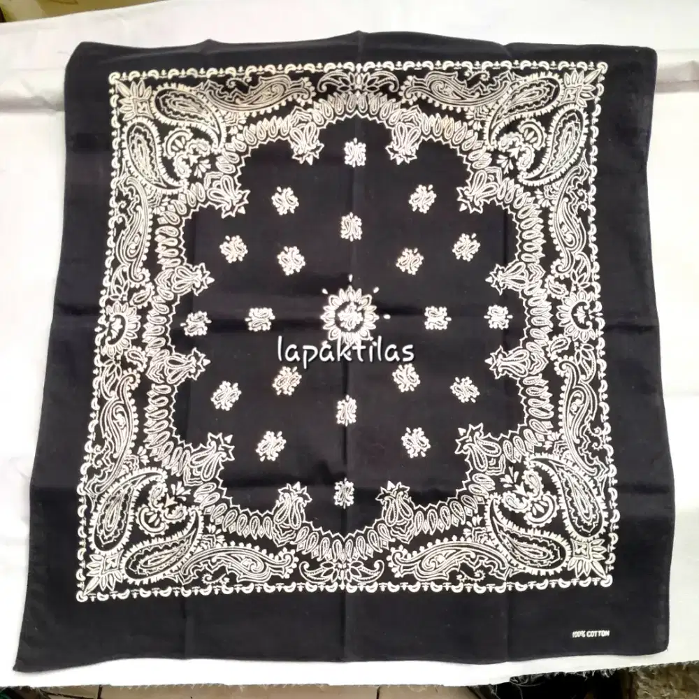 Vintage Bandana Paisley Handkerchief Pria Second