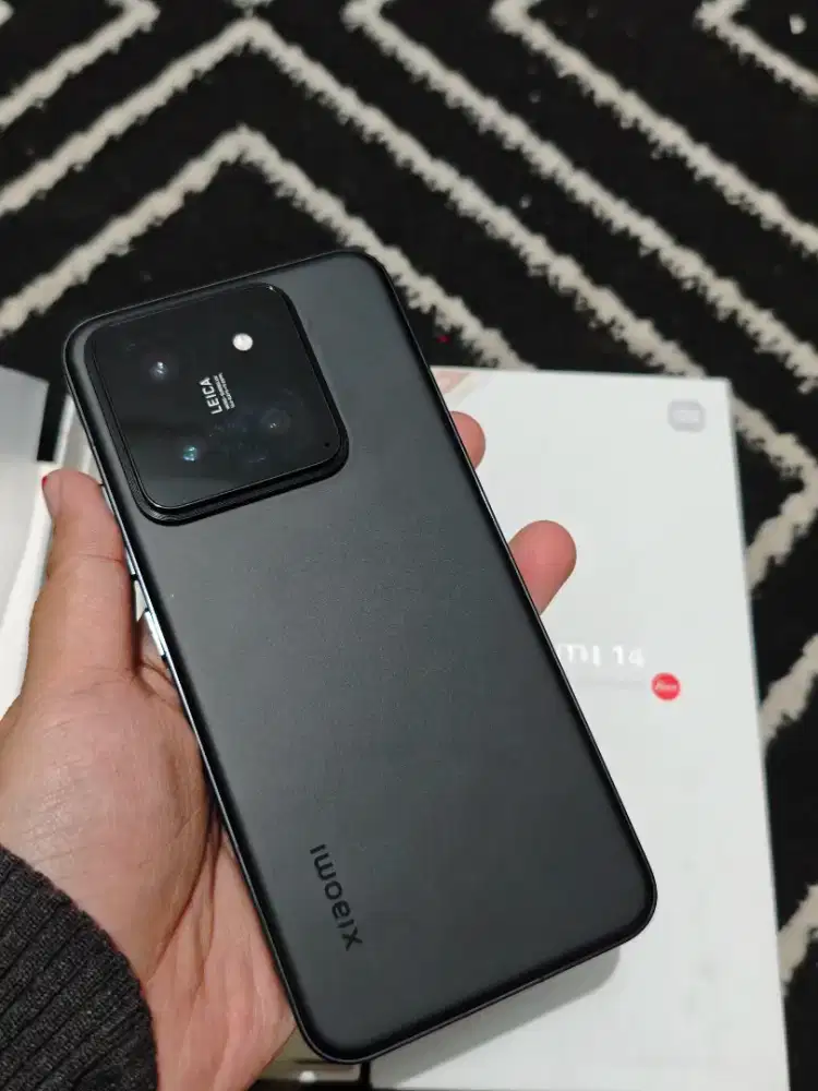 Xiaomi 14 12/256 GB Mulus (Fullset)