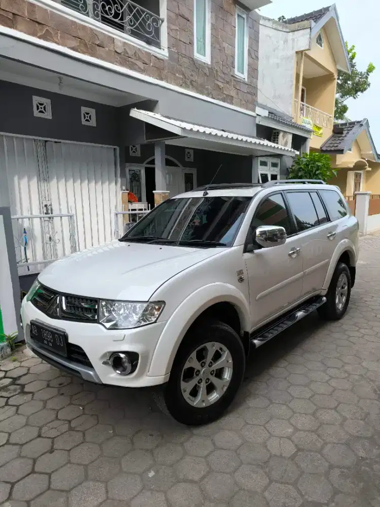 Mitsubishi Pajero Sport Dakar 2015